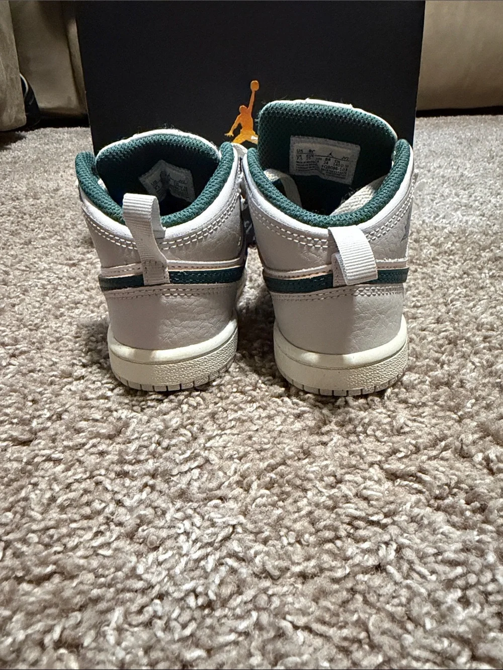 Jordan 1 Mid SE - Toddler 8C